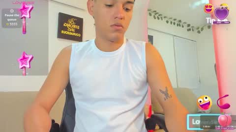 Snapshot of noah_carter66 chatting on 10/19/25, 02:29 noah online show from 10/19/25, 02:29