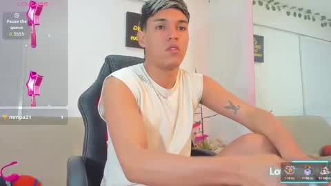 noah online show from 11/21/25, 03:27