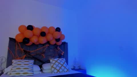 Snapshot of noah_jayden chatting on 11/01/25, 06:32 Noah Jayden online show from 11/01/25, 06:32