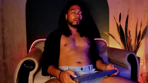 Noah online show from 12/19/24, 06:56
