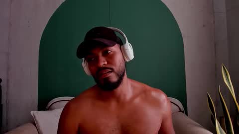 Noah online show from 09/22/25, 08:00