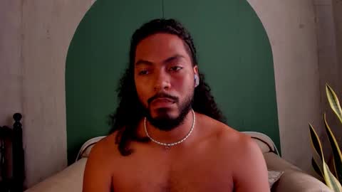 Noah online show from 10/23/25, 08:18