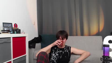 noah_lawson online show from 09/11/25, 05:18