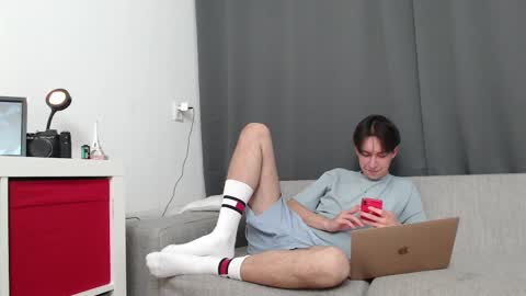 noah_lawson online show from 09/19/25, 04:18