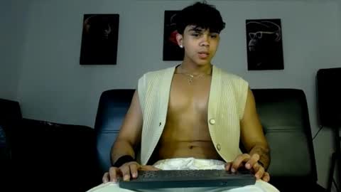 luis navas online show from 05/06/26, 03:57