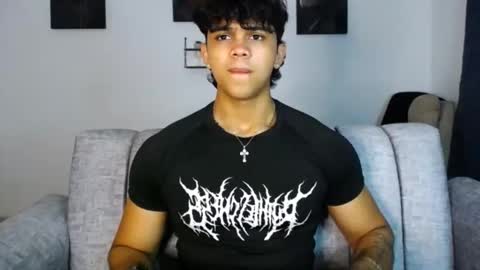 luis navas online show from 05/26/26, 03:13