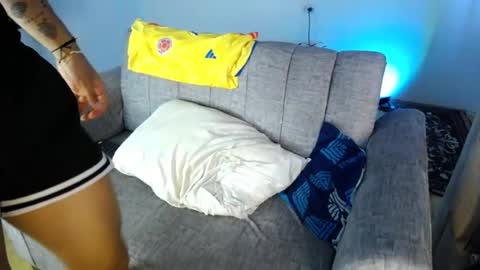 luis navas online show from 06/23/26, 04:05