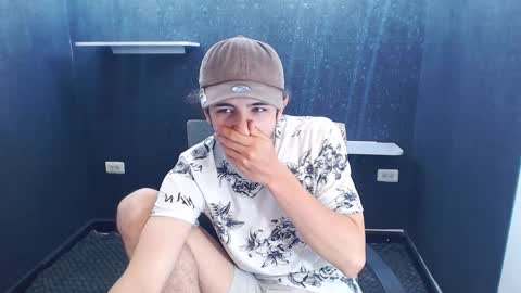 noah_sokolov online show from 12/05/25, 06:59