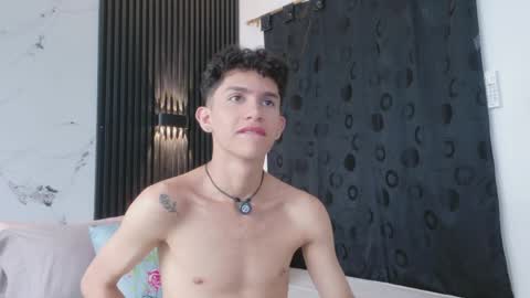 Snapshot of noah_tyler_ chatting on 05/21/26, 07:10 noah tyler online show from 05/21/26, 07:10