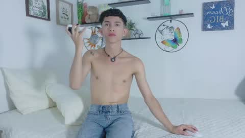 Snapshot of noah_tyler_ chatting on 07/05/26, 07:32 noah tyler online show from 07/05/26, 07:32