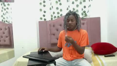 noah online show from 06/10/26, 11:31