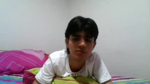 Snapshot of noahtwink__ chatting on 10/31/25, 02:01 Noah online show from 10/31/25, 02:01