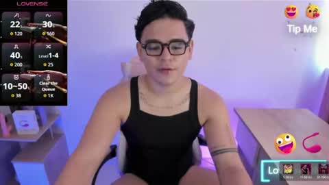 NoahVence online show from 06/10/26, 08:41