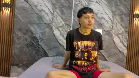 Snapshot of noahwalker__ chatting on 05/31/26, 11:06 online show from 05/31/26, 11:06