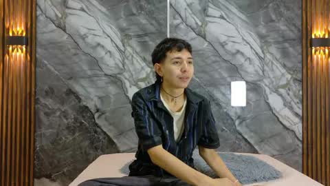 Snapshot of noahwalker__ chatting on 06/05/26, 11:16 online show from 06/05/26, 11:16