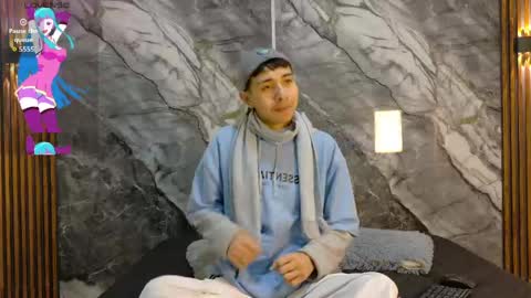 Snapshot of noahwalker__ chatting on 06/06/26, 11:15 online show from 06/06/26, 11:15