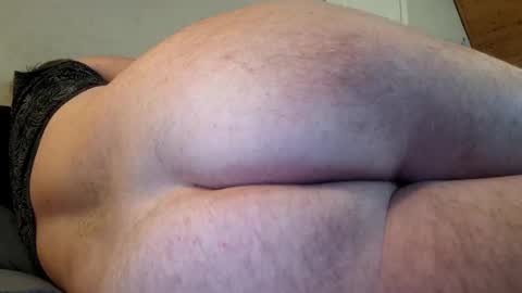 Snapshot of nocnyanal chatting on 10/05/25, 10:13 Dave online show from 10/05/25, 10:13