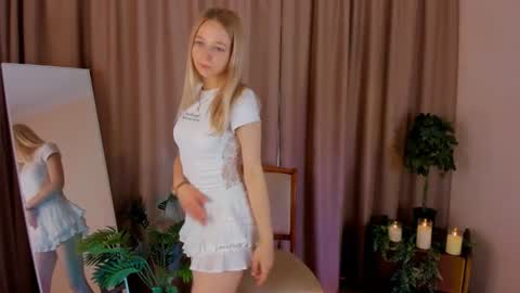 Aurora online show from 07/20/26, 07:00
