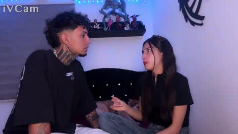 Snapshot of nocturnallovers_ss chatting on 12/05/25, 04:21 Jean Y Isa online show from 12/05/25, 04:21