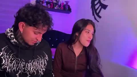 Jean Y Isa online show from 06/11/26, 03:59