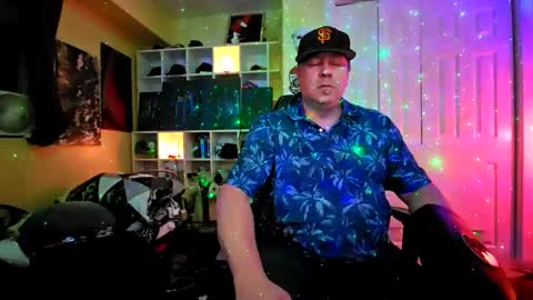 Snapshot of nodak808 chatting on 09/21/25, 11:01 Jonny Coxman online show from 09/21/25, 11:01