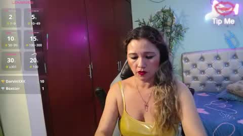 noelia_milfs online show from 06/17/26, 10:54