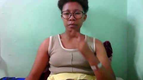 Snapshot of noella711128 chatting on 09/26/25, 05:11 noella711128 online show from 09/26/25, 05:11