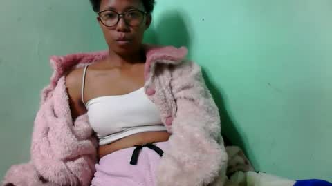 Snapshot of noella711128 chatting on 10/09/25, 11:19 noella711128 online show from 10/09/25, 11:19