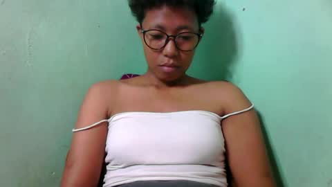 Snapshot of noella711128 chatting on 10/14/25, 08:15 noella711128 online show from 10/14/25, 08:15