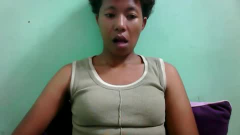 Snapshot of noella711128 chatting on 10/27/25, 05:17 noella711128 online show from 10/27/25, 05:17