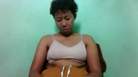 noellah online show from 11/10/25, 04:22