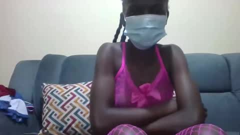 Snapshot of noellah331236 chatting on 10/26/25, 08:59 noellah331236 online show from 10/26/25, 08:59