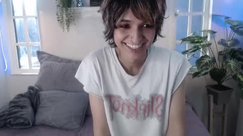 CALL ME APRIL  online show from 10/03/25, 02:36