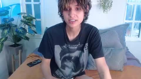 CALL ME APRIL  online show from 10/04/25, 01:31