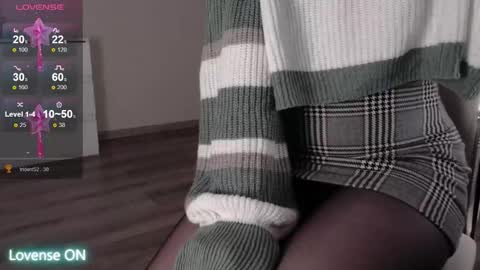 noelleneptune online show from 12/16/25, 08:36