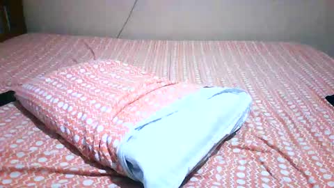 nofacebaby_ online show from 11/08/25, 03:39