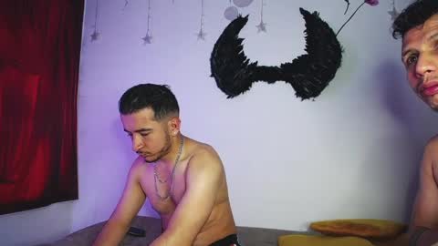 Snapshot of noha_and_iam1 chatting on 04/19/26, 11:31 noha_and_iam1 online show from 04/19/26, 11:31