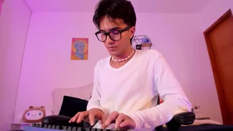 Snapshot of noha_natan chatting on 09/23/25, 02:36 noha_natan online show from 09/23/25, 02:36