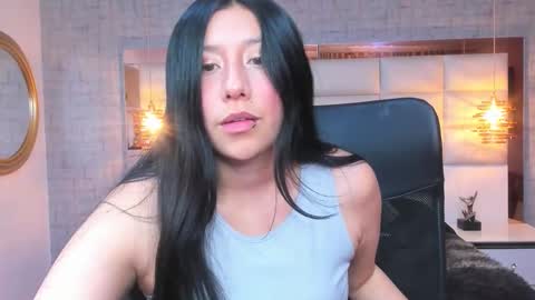  Nohemi   online show from 11/22/25, 07:13