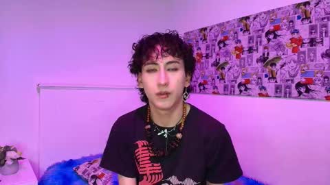 Snapshot of noidysis chatting on 10/05/25, 03:16 maxie online show from 10/05/25, 03:16