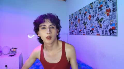 Snapshot of noidysis chatting on 10/23/25, 04:45 maxie online show from 10/23/25, 04:45