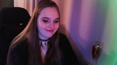 Snapshot of noir_ember_ chatting on 10/30/25, 01:45 noir_ember_ online show from 10/30/25, 01:45