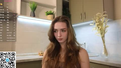 Snapshot of noirastrya chatting on 04/03/26, 06:00 Sophie online show from 04/03/26, 06:00