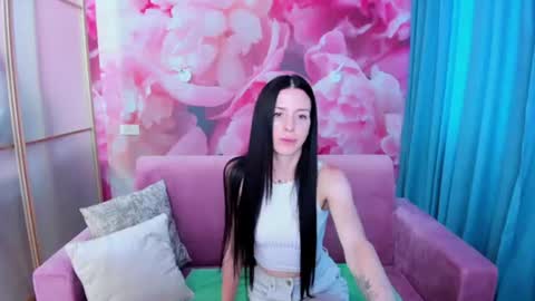 NoirDiva online show from 06/30/26, 05:52