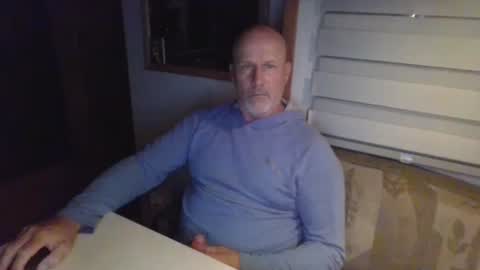 Snapshot of nomadfreedom chatting on 12/10/24, 11:32 nomadfreedom online show from 12/10/24, 11:32