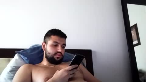 Snapshot of nomototo chatting on 10/01/25, 08:04 nomototo online show from 10/01/25, 08:04