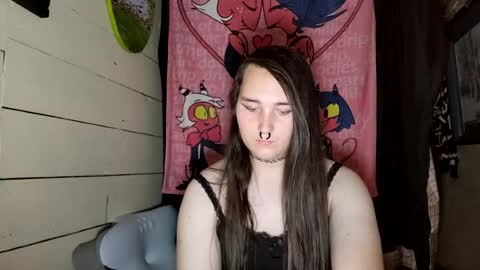 Snapshot of nonbinarybeauty20 chatting on 07/07/26, 08:18 nonbinarybeauty20 online show from 07/07/26, 08:18