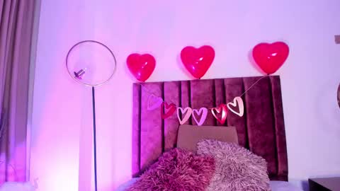 Nora Da Silva online show from 02/15/25, 12:48
