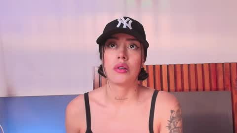 Nora Da Silva online show from 12/02/25, 01:28