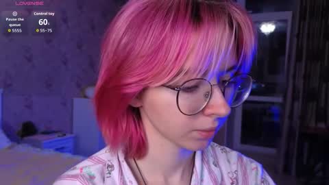 Snapshot of nora_failure chatting on 10/08/25, 01:09 Nora Failure online show from 10/08/25, 01:09